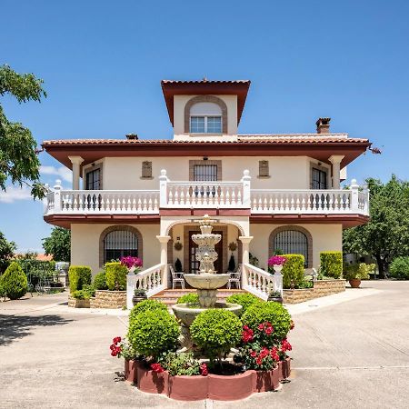 바에자 Vivienda Turistica Rural Mari Carmen 빌라 외부 사진
